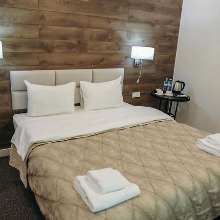 Ustʼ-Kamenogorsk 7 Boutique Hotel מראה חיצוני תמונה