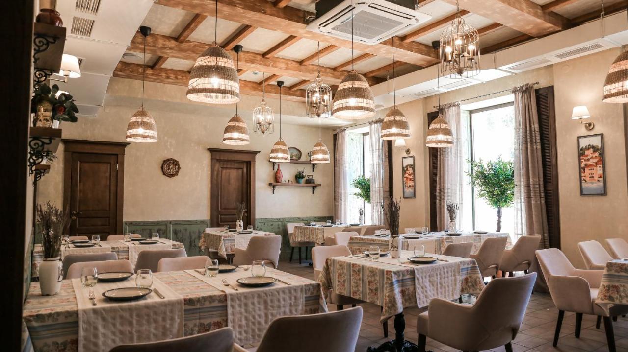 Ustʼ-Kamenogorsk 7 Boutique Hotel מראה חיצוני תמונה
